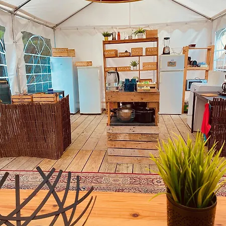 The Spot - 200m De La