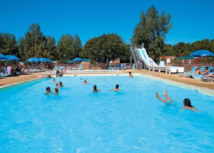 Κάμπινγκ The Spot - 200m De La Saint-Hilaire-de-Riez